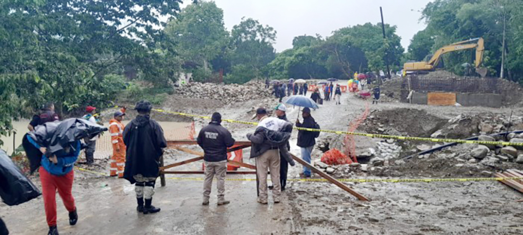 El Heraldo De Xalapa A Dos A Os De La Ca Da Del Puente Culebras En