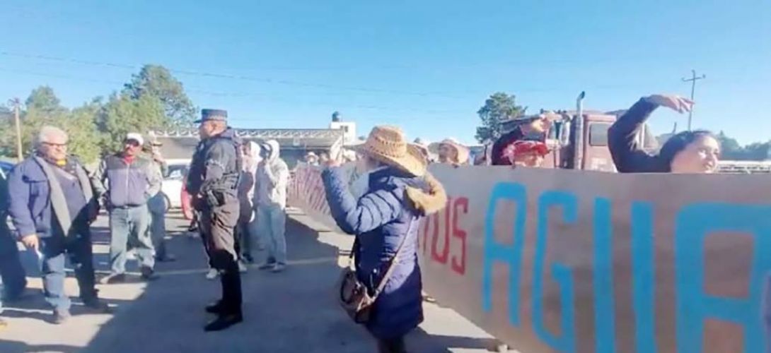 Pobladores de Las Vigas denuncian incumplimiento para abastecer agua