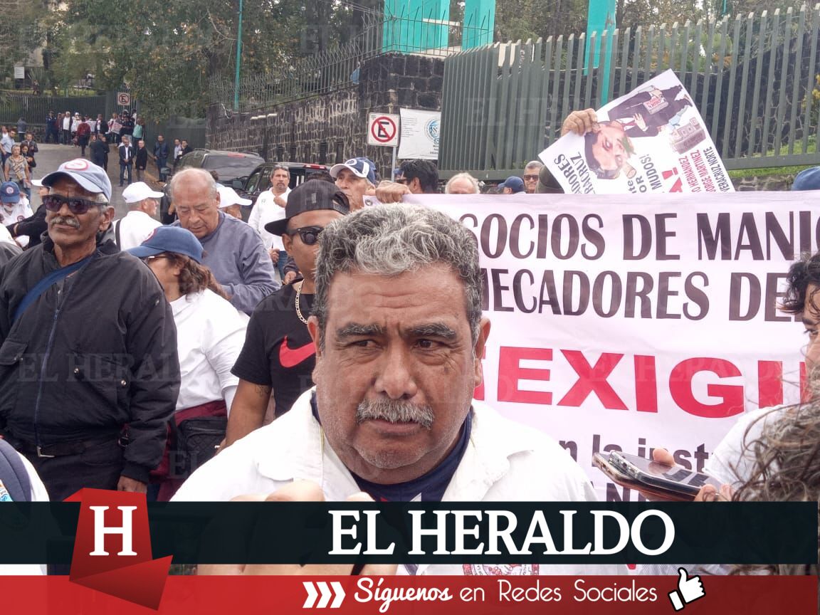 Trabajadores portuarios2