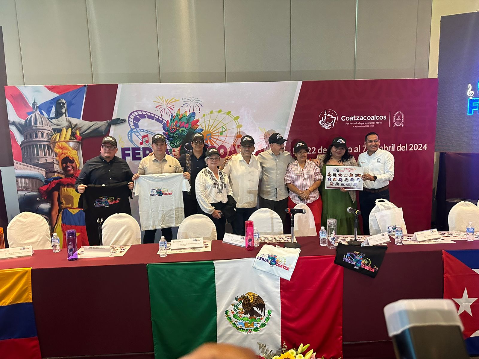 Presentan la Expo Feria2