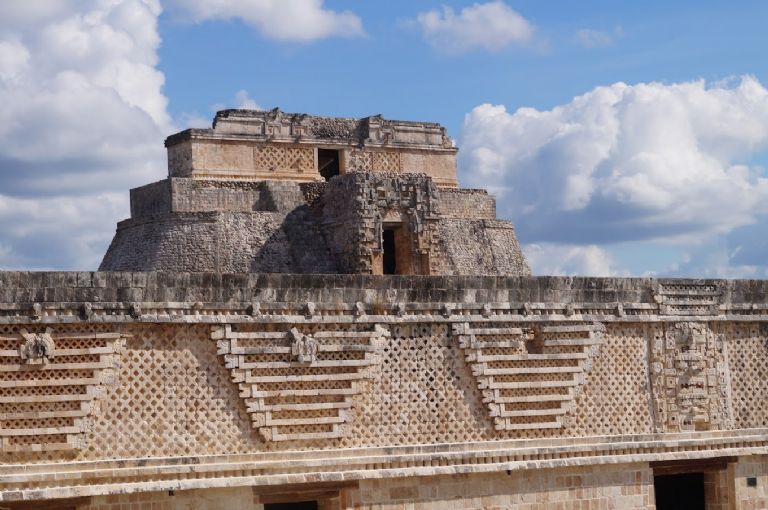 La gran pirmide oculta en la selva de Yucatn 3