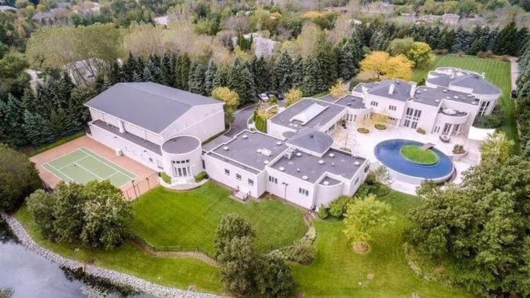 La millonaria cifra por la que Michael Jordan vendi su lujosa mansin de Chicago 2