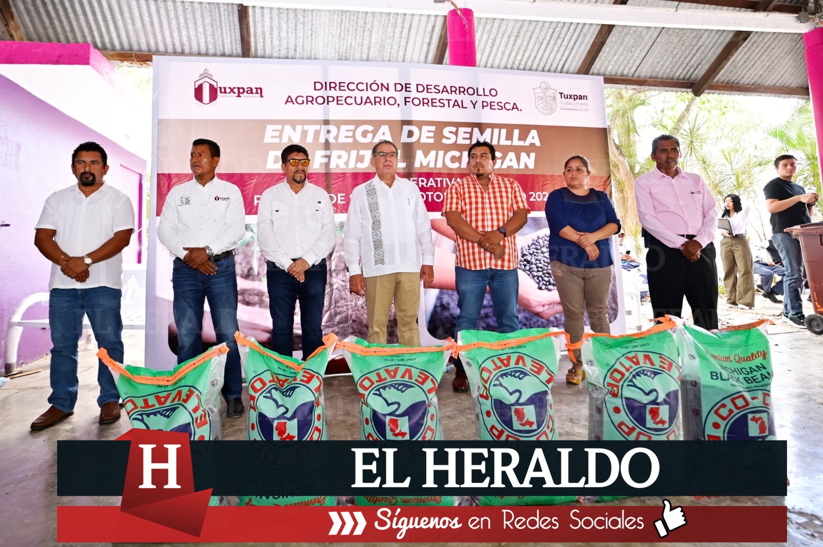 Con el apoyo del Gobierno de Tuxpan 3