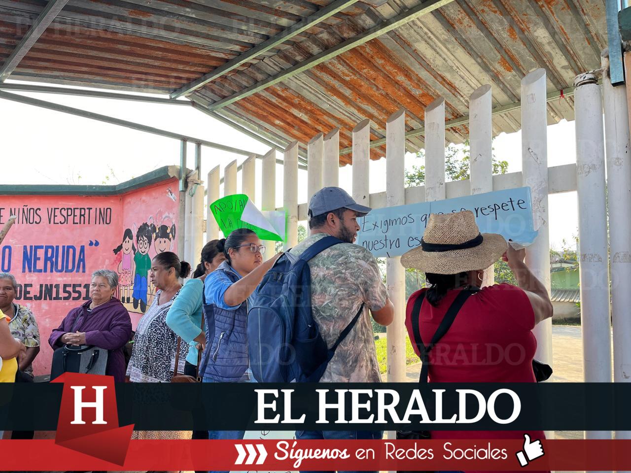 Toman escuela en Xalapa 4