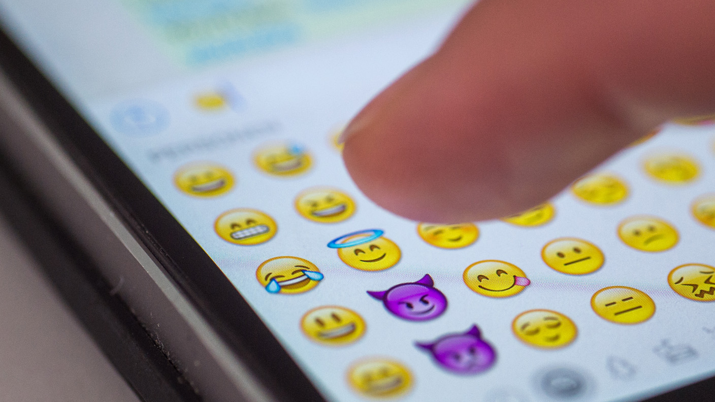 Cientos de emojis son usados para expresar de manera gráfica diversas situaciones. Foto: El Heraldo de Xalapa   