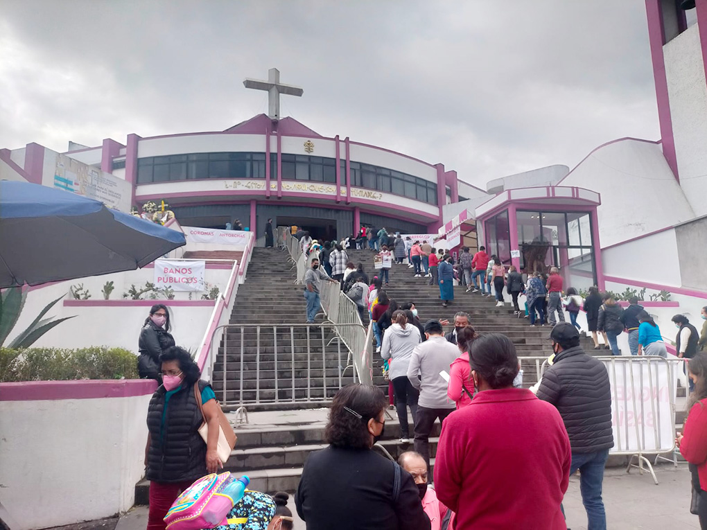 El Heraldo de Xalapa - Miles de peregrinos arriban a Basílica Menor en  Xalapa